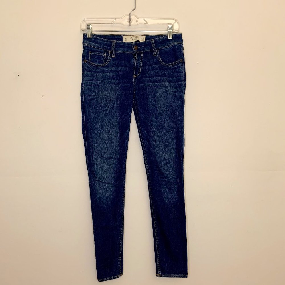 Abercrombie & Fitch Dark Wash Skinny Jeans